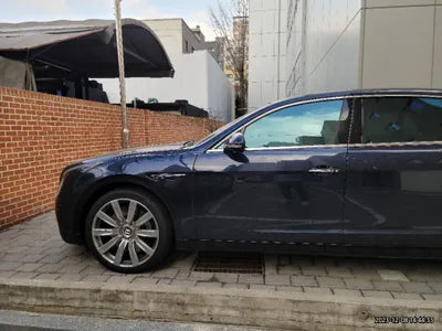 2015 Bentley Flying Spur SCBEL53W8FC047880 VIN:SCBEL53W8FC047880