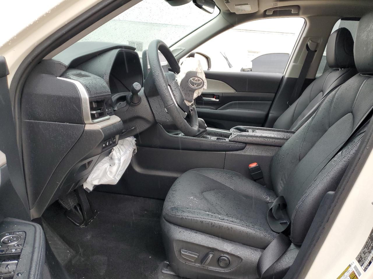 2024 TOYOTA GRAND HIGHLANDER XLE VIN:5TDACAB5XRS023046