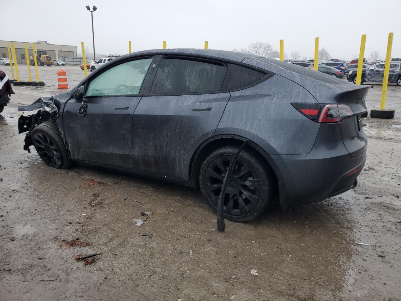 2023 TESLA MODEL Y  VIN:7SAYGDEE4PF870035