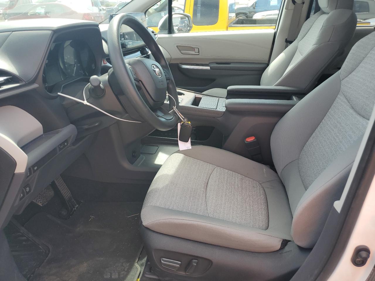 2023 TOYOTA SIENNA LE VIN:5TDKSKFC9PS099277