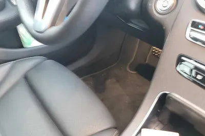 2021 Mercedes-Benz GLC 300 VIN: