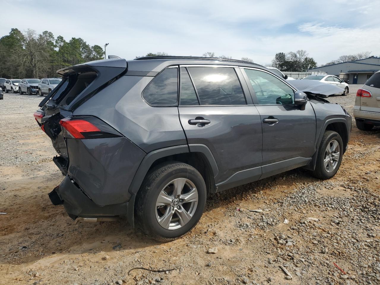 2024 TOYOTA RAV4 XLE VIN:2T3W1RFV6RW349249