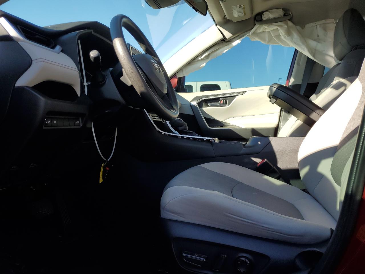 2022 TOYOTA RAV4 XLE VIN:2T3W1RFV1NW209488