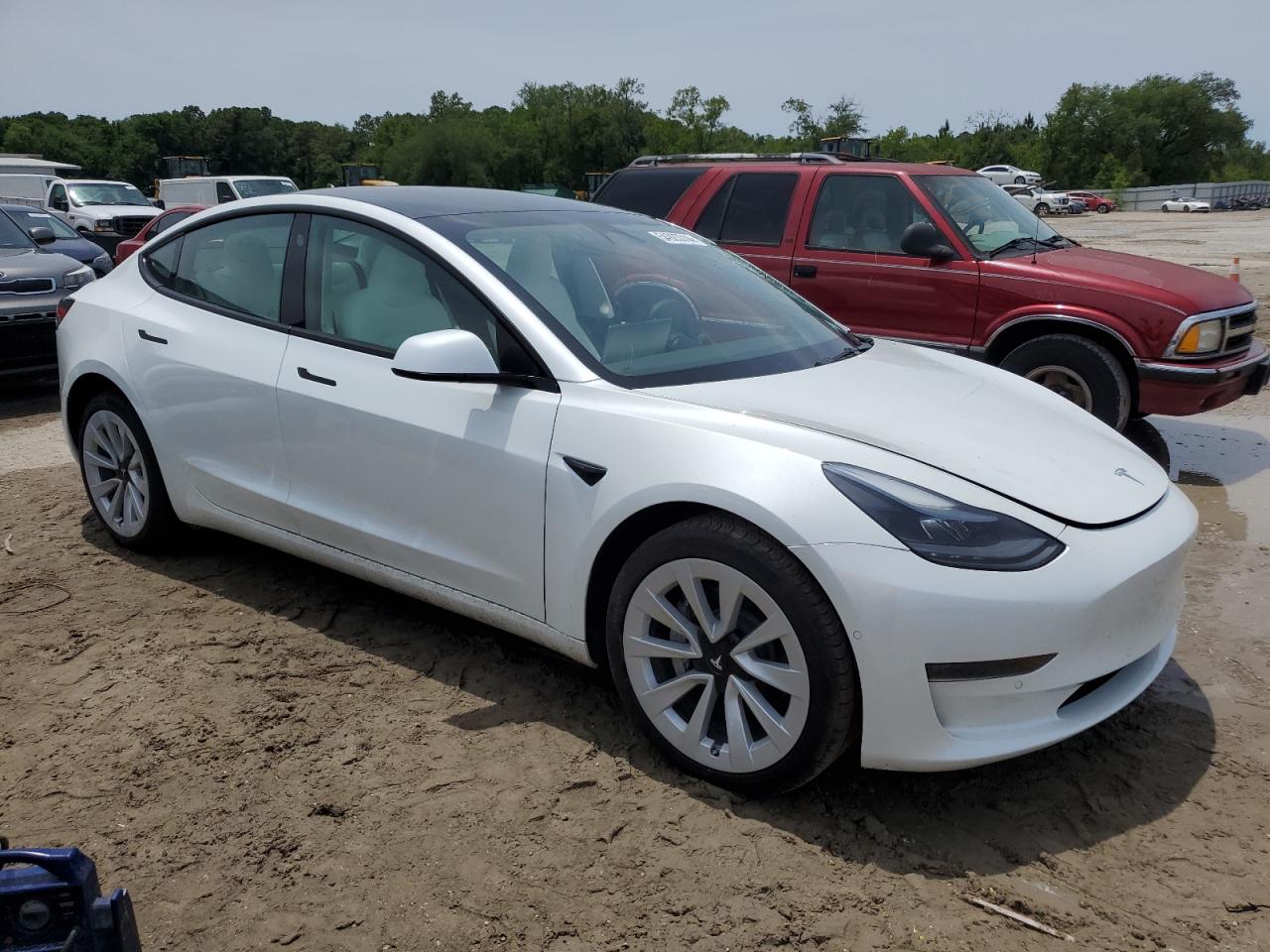 2023 TESLA MODEL 3  VIN:5YJ3E1EA0PF703809