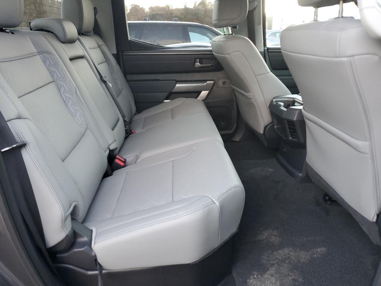 2024 TOYOTA TUNDRA CREWMAX SR VIN:5TFLA5DBXRX196133