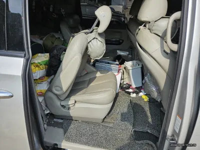 2014 Kia Carnival VIN: