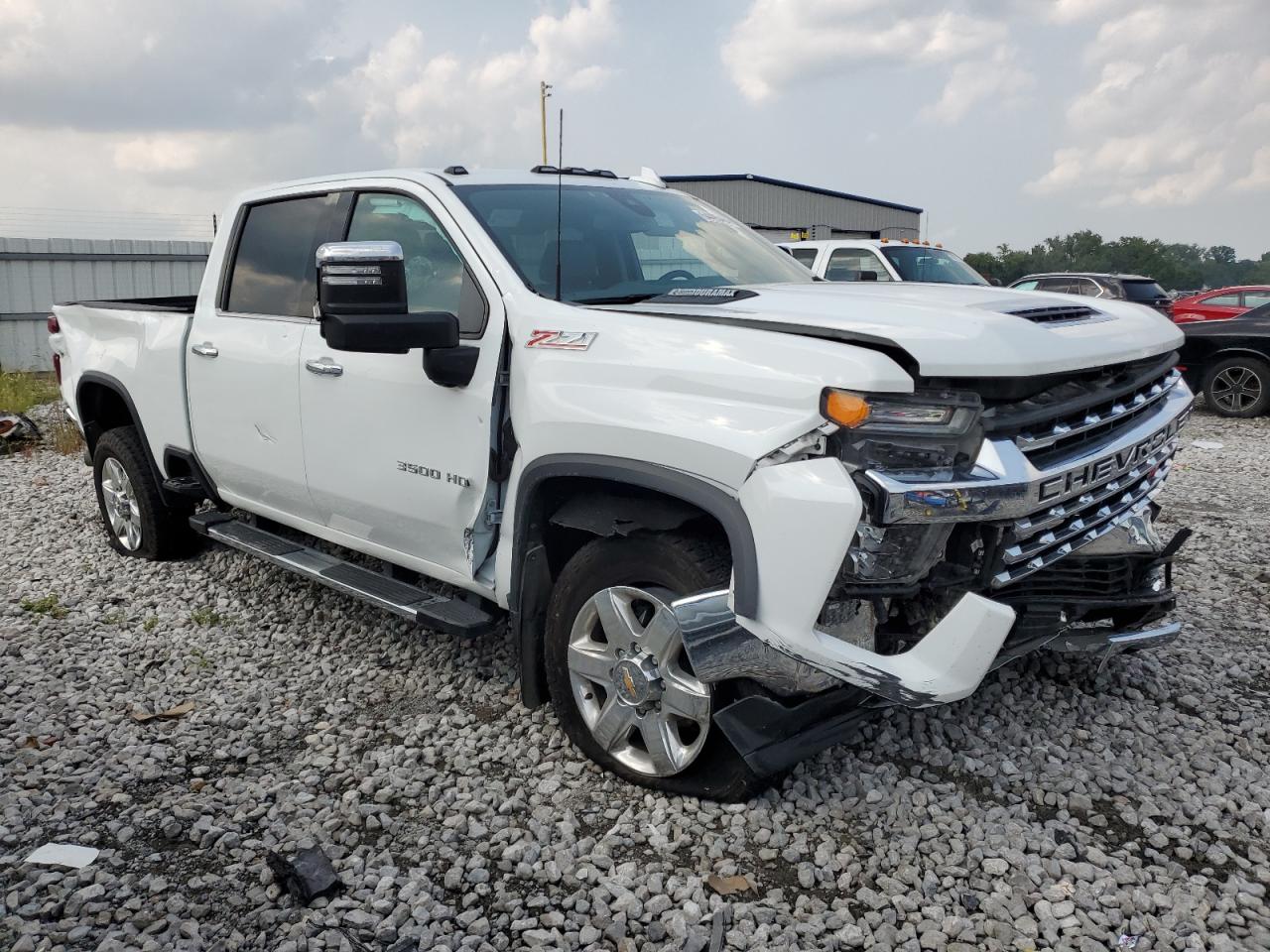 2022 CHEVROLET SILVERADO K3500 LTZ VIN:1GC4YUEY0NF243926