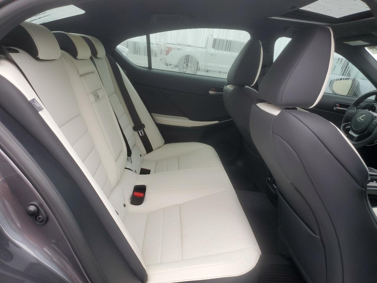 2024 LEXUS IS 300 VIN:JTHGA1D28R5131043