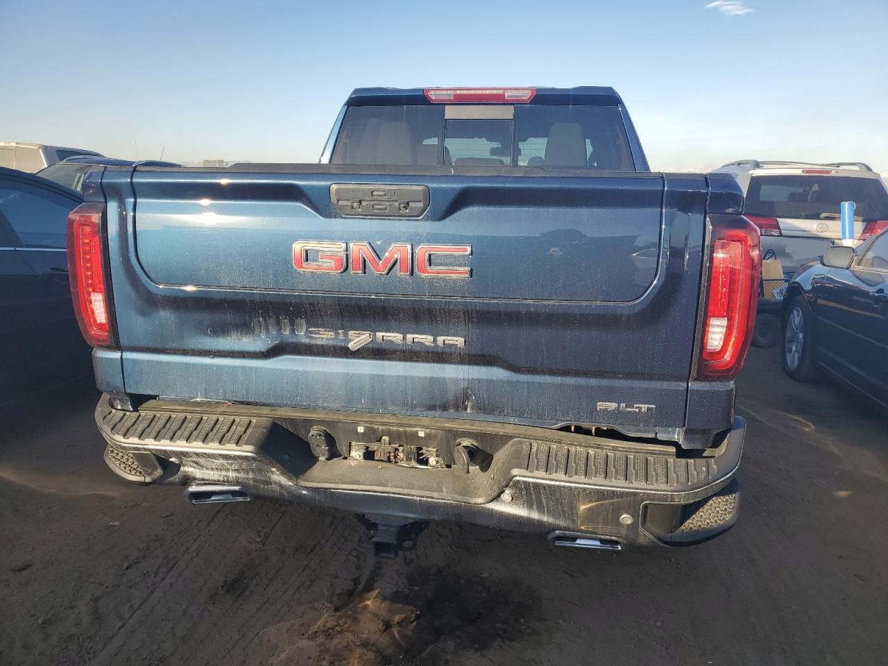 2022 GMC SIERRA LIMITED K1500 SLT VIN:3GTU9DET4NG208306