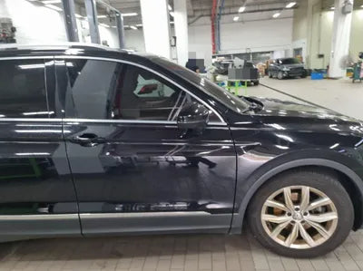 2020 Volkswagen Tiguan VIN: