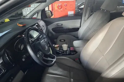 2020 Kia Carnival VIN: