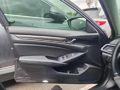 2019 Honda Accord VIN: