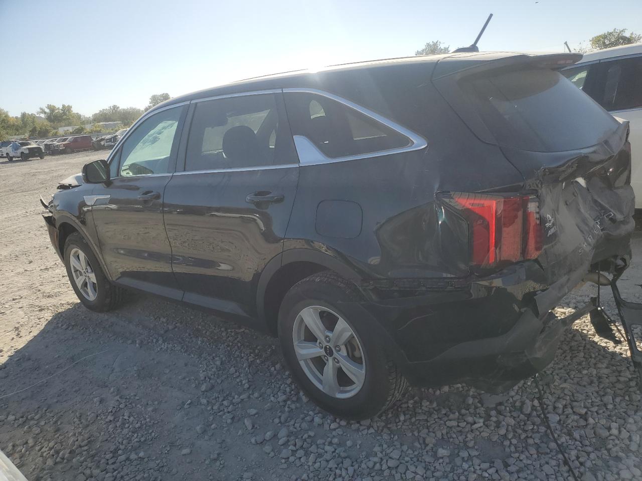 2022 KIA SORENTO LX VIN:5XYRGDLC8NG150729