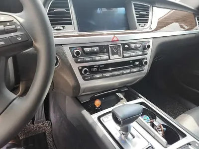 2016 Genesis G80 VIN: