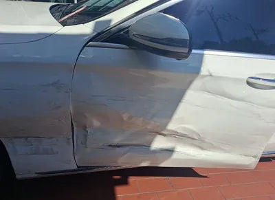 2016 Mercedes-Benz E 220 VIN: