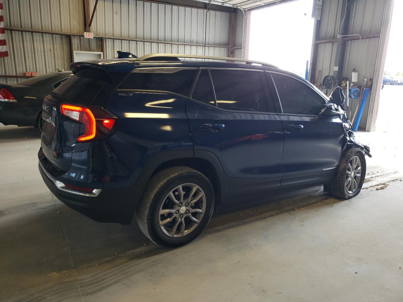 2022 GMC TERRAIN SLT VIN:3GKALVEV9NL157036
