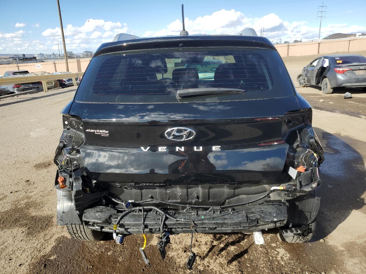 2024 HYUNDAI VENUE SEL VIN:KMHRC8A3XRU302225