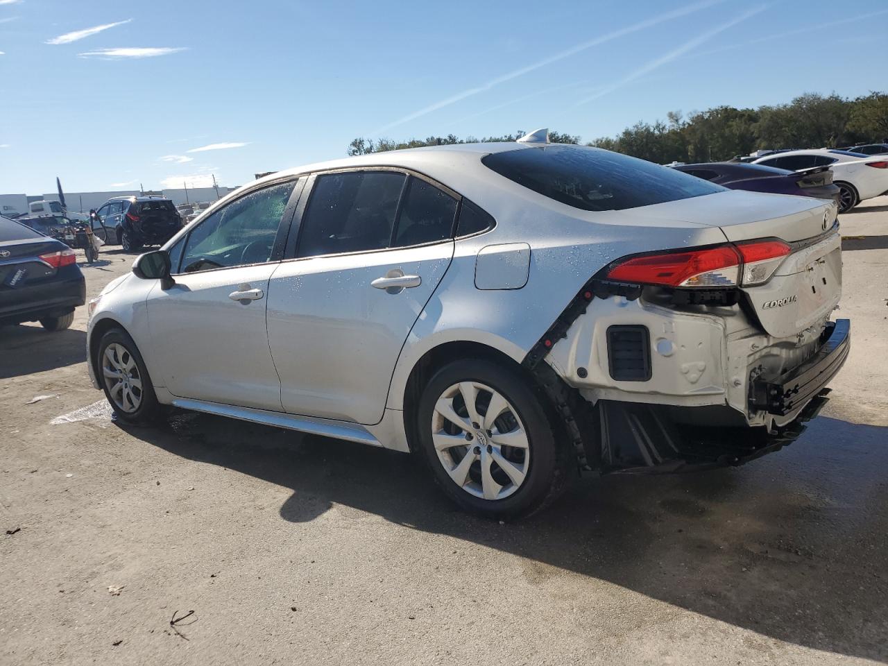 2022 TOYOTA COROLLA LE VIN:5YFEPMAE0NP389173