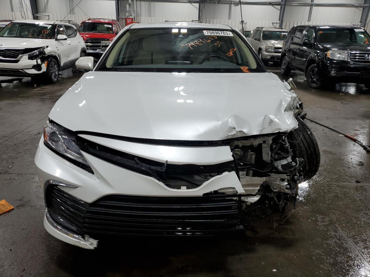 2022 TOYOTA CAMRY XLE VIN:4T1F31AK3NU582596