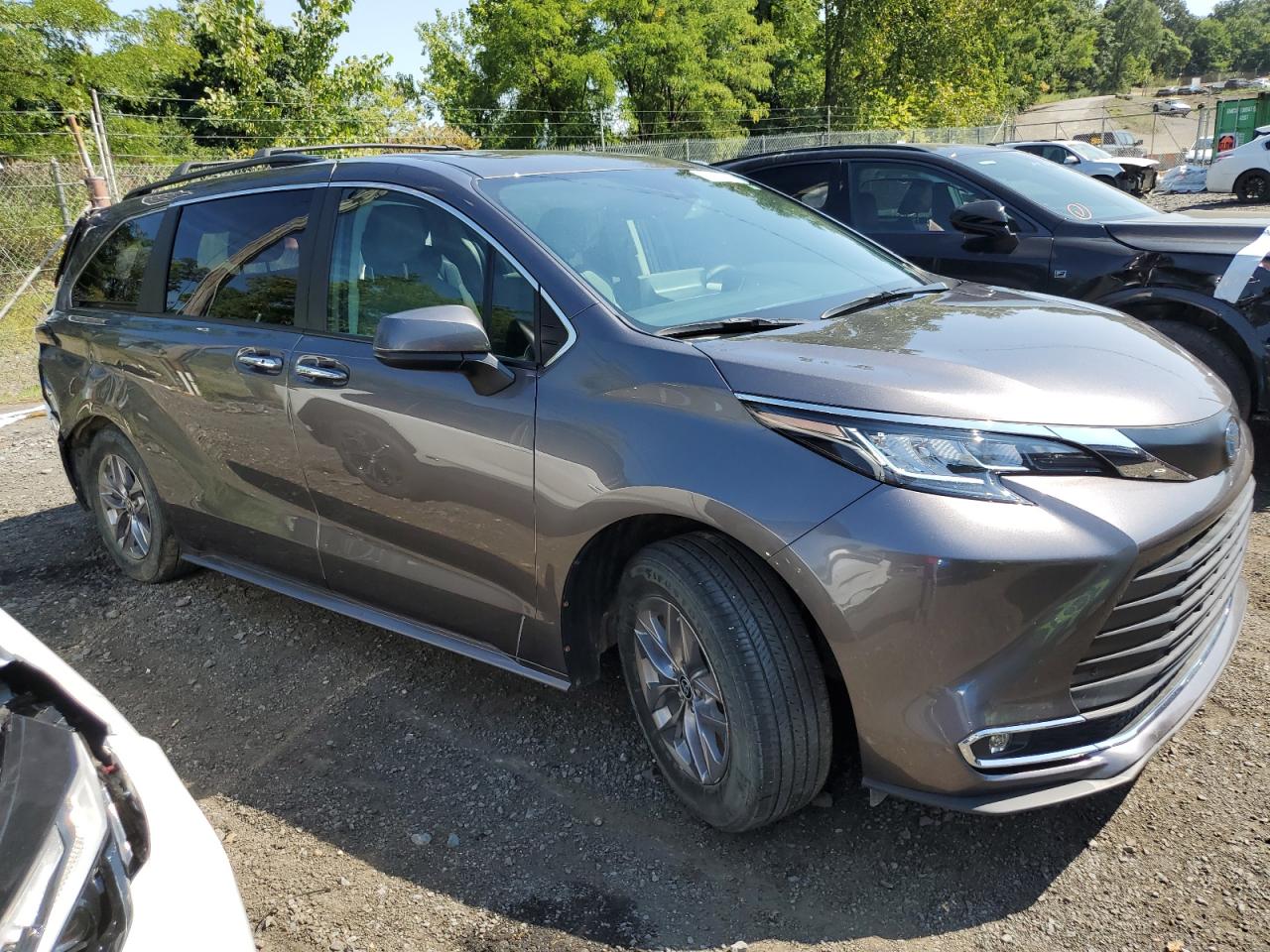 2022 TOYOTA SIENNA XLE VIN:5TDYSKFC7NS073560