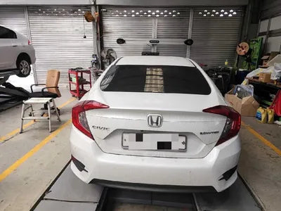 2018 Honda Civic 19XFC2670JE300247 VIN:19XFC2670JE300247