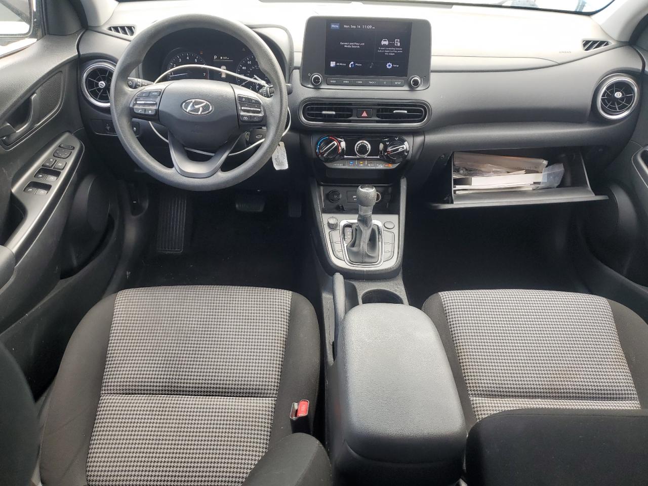2022 HYUNDAI KONA SEL VIN:KM8K22AB1NU850584