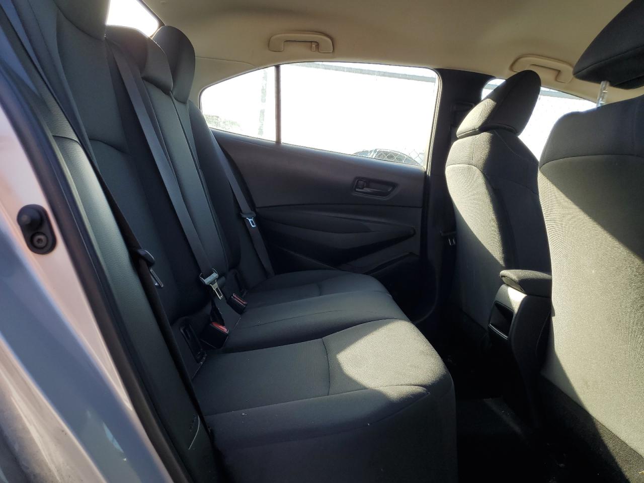 2022 TOYOTA COROLLA LE VIN:5YFEPMAE3NP286362