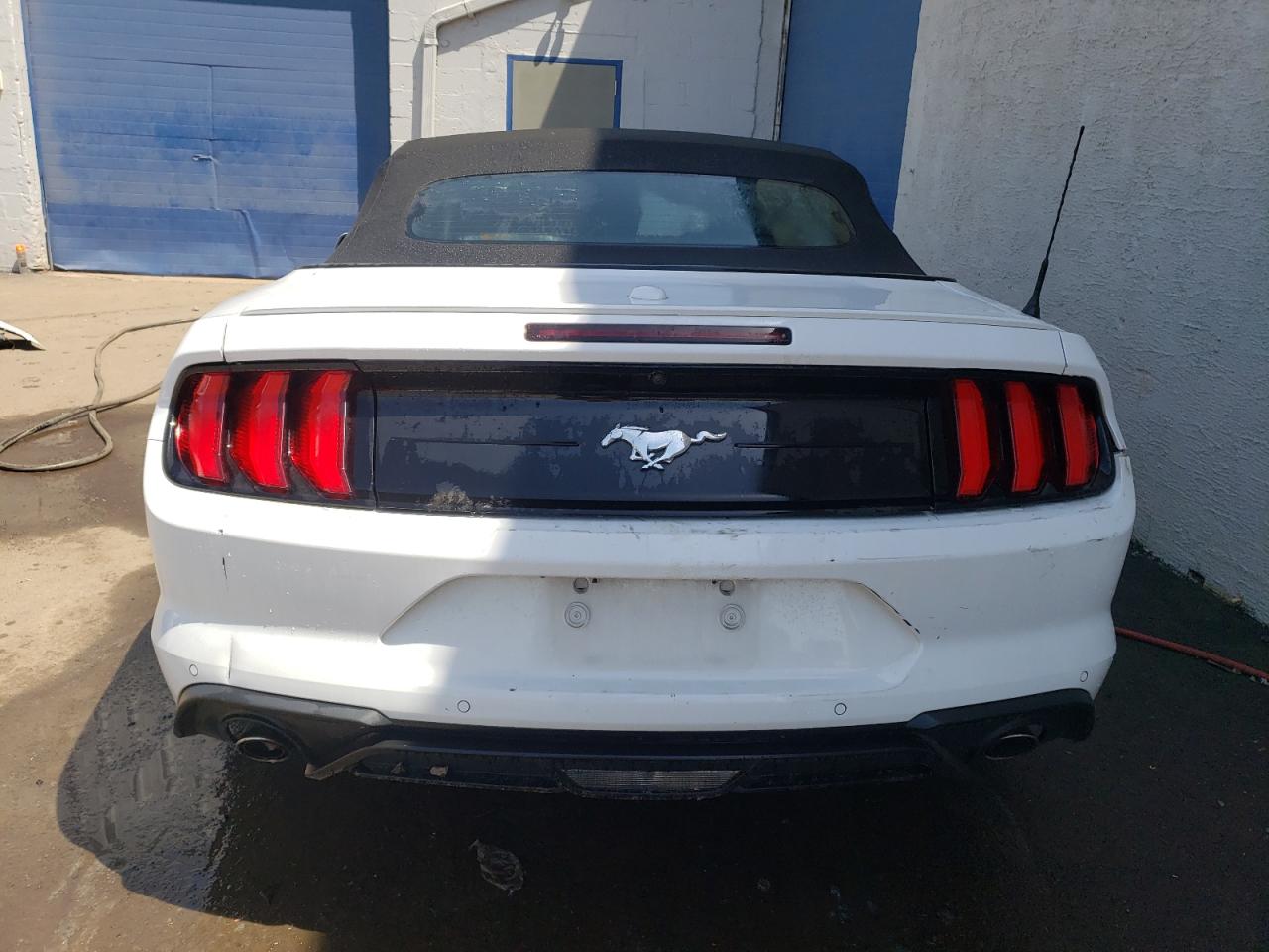 2022 FORD MUSTANG  VIN:1FATP8UH9N5119074