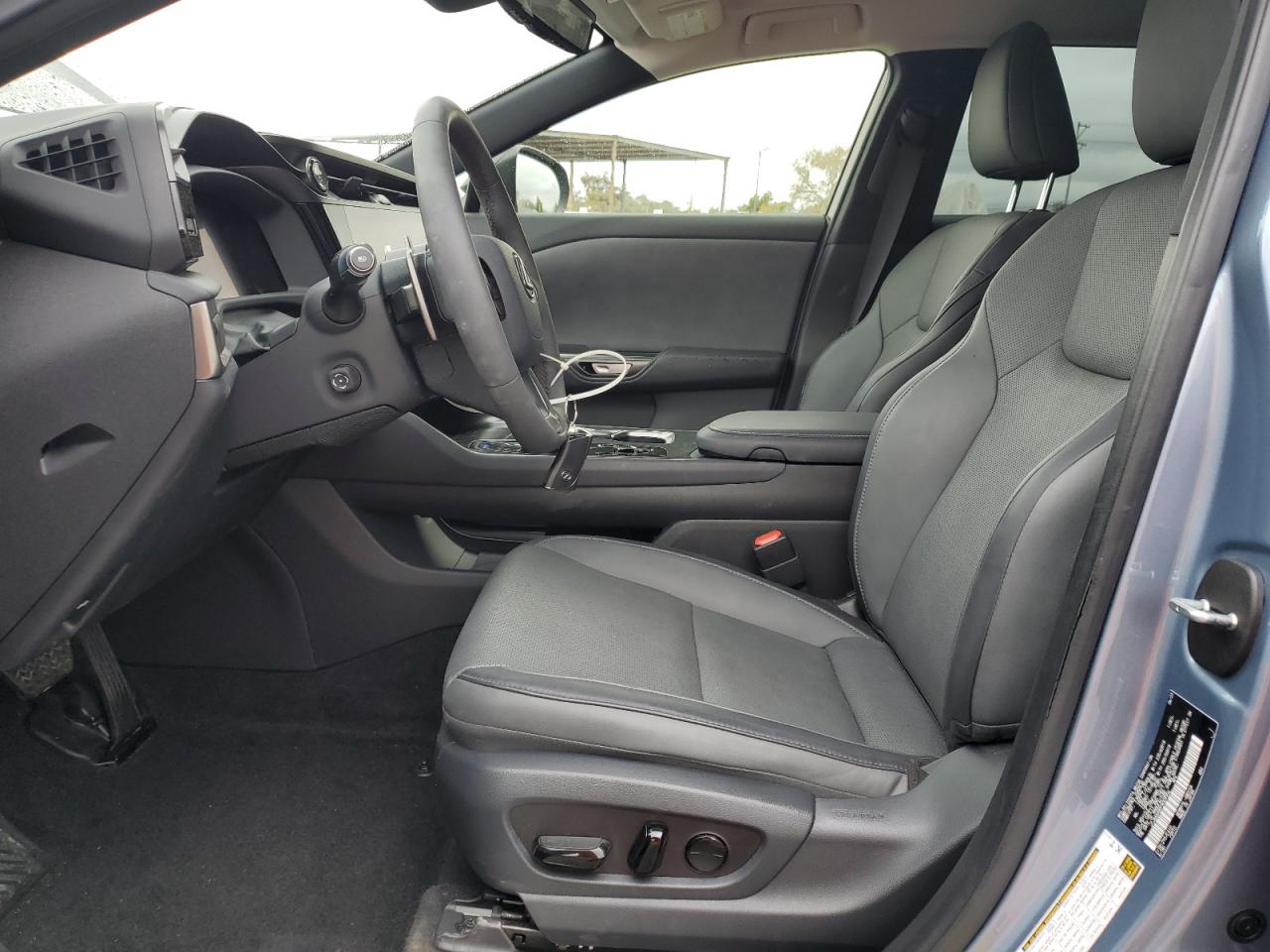 2023 LEXUS RZ 450E VIN:JTJAAAAB6PA009956