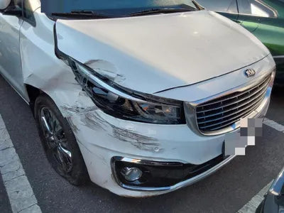 2015 Kia Carnival VIN: