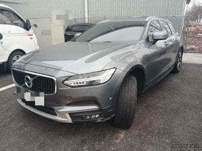 2017 Volvo V90 VIN: