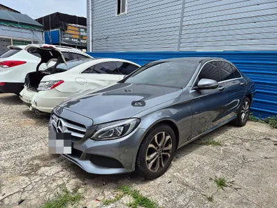 2017 Mercedes-Benz C 200 VIN: