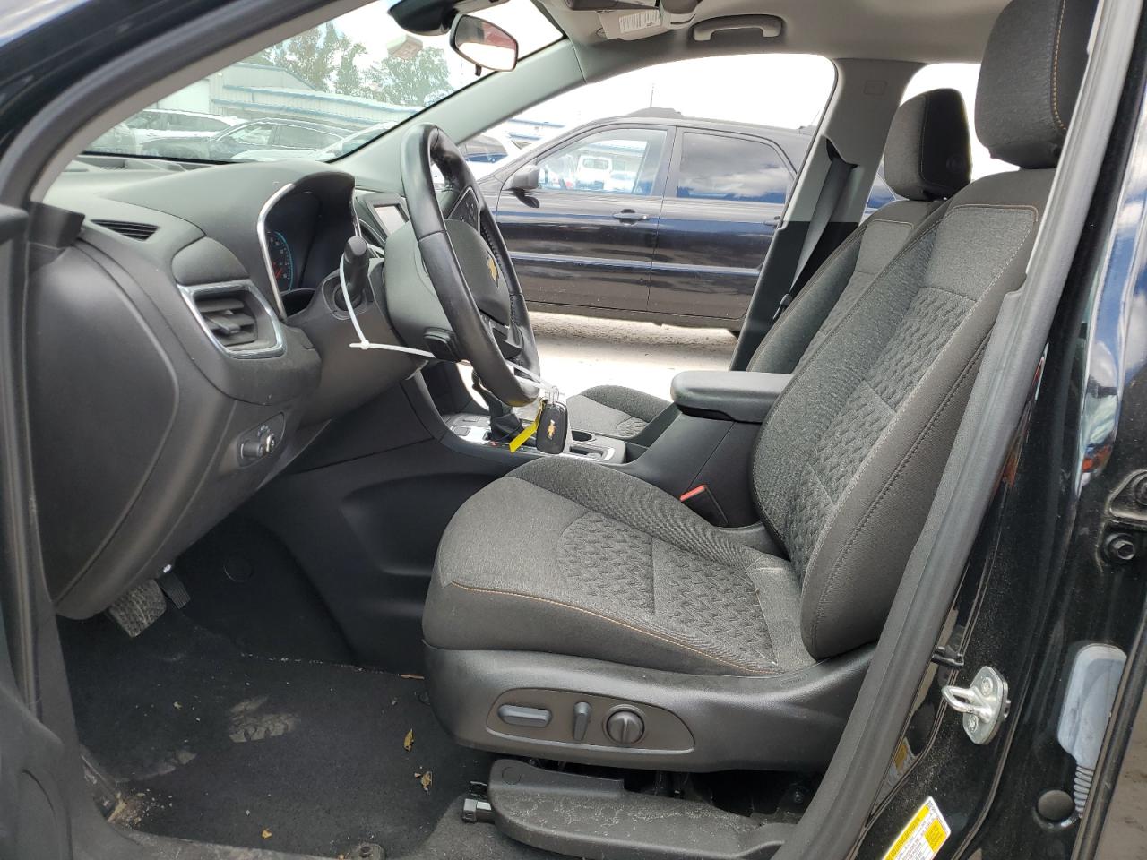 2022 CHEVROLET EQUINOX LT VIN:3GNAXUEV4NL262651