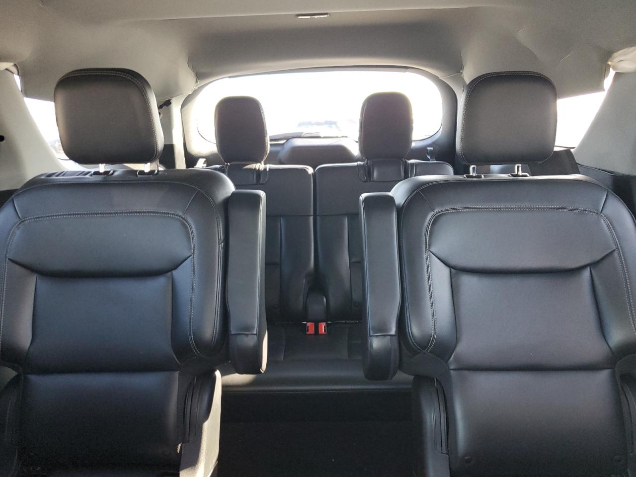 2022 FORD EXPLORER XLT VIN:1FMSK7DH7NGB48605