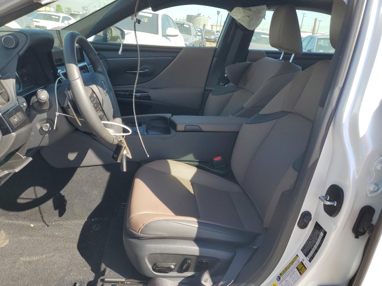 2024 LEXUS ES 300H BASE VIN:58ADA1C1XRU047023