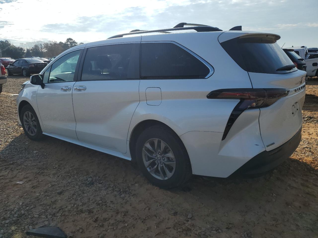 2023 TOYOTA SIENNA XLE VIN:5TDYRKEC5PS141628