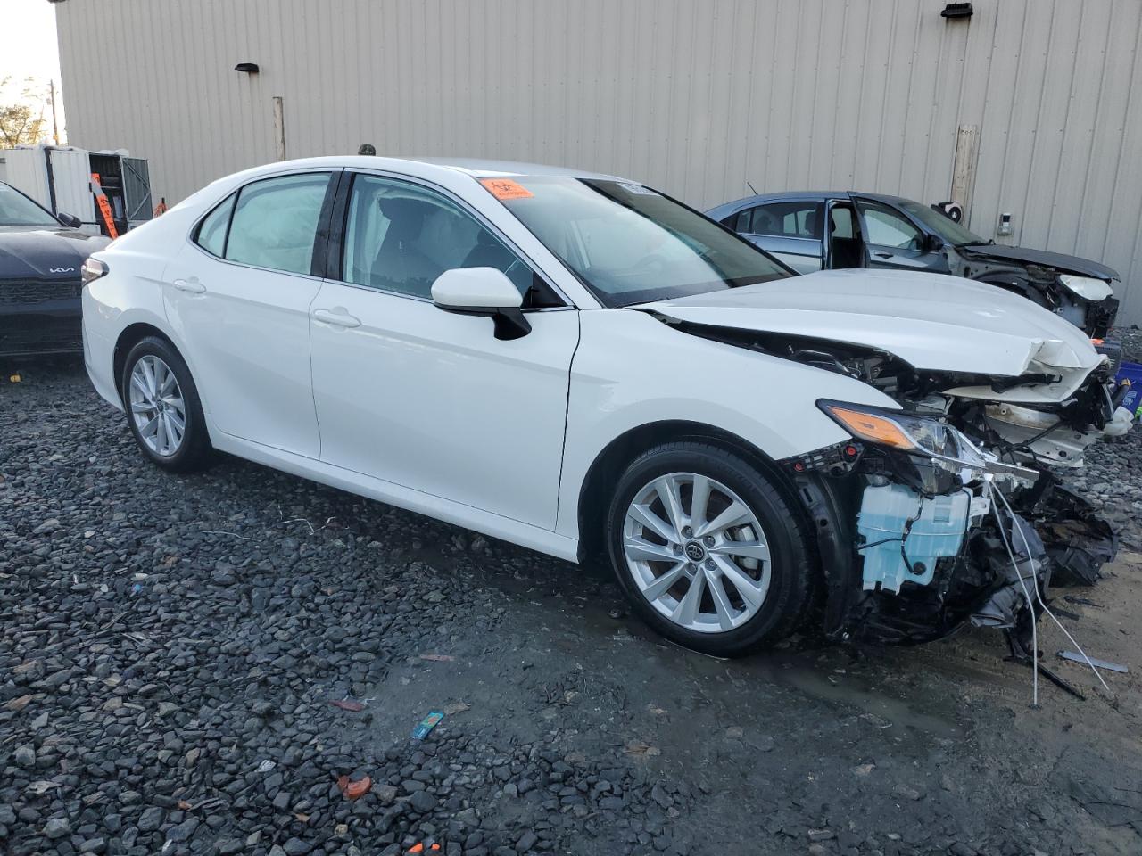 2022 TOYOTA CAMRY LE VIN:4T1C11AK4NU071049