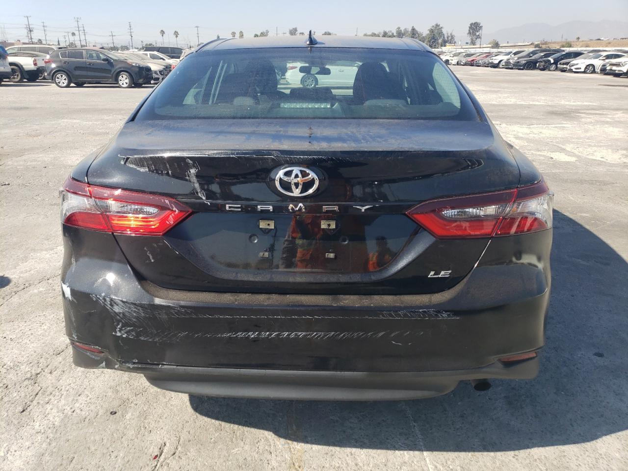 2022 TOYOTA CAMRY LE VIN:4T1C11AK1NU667395