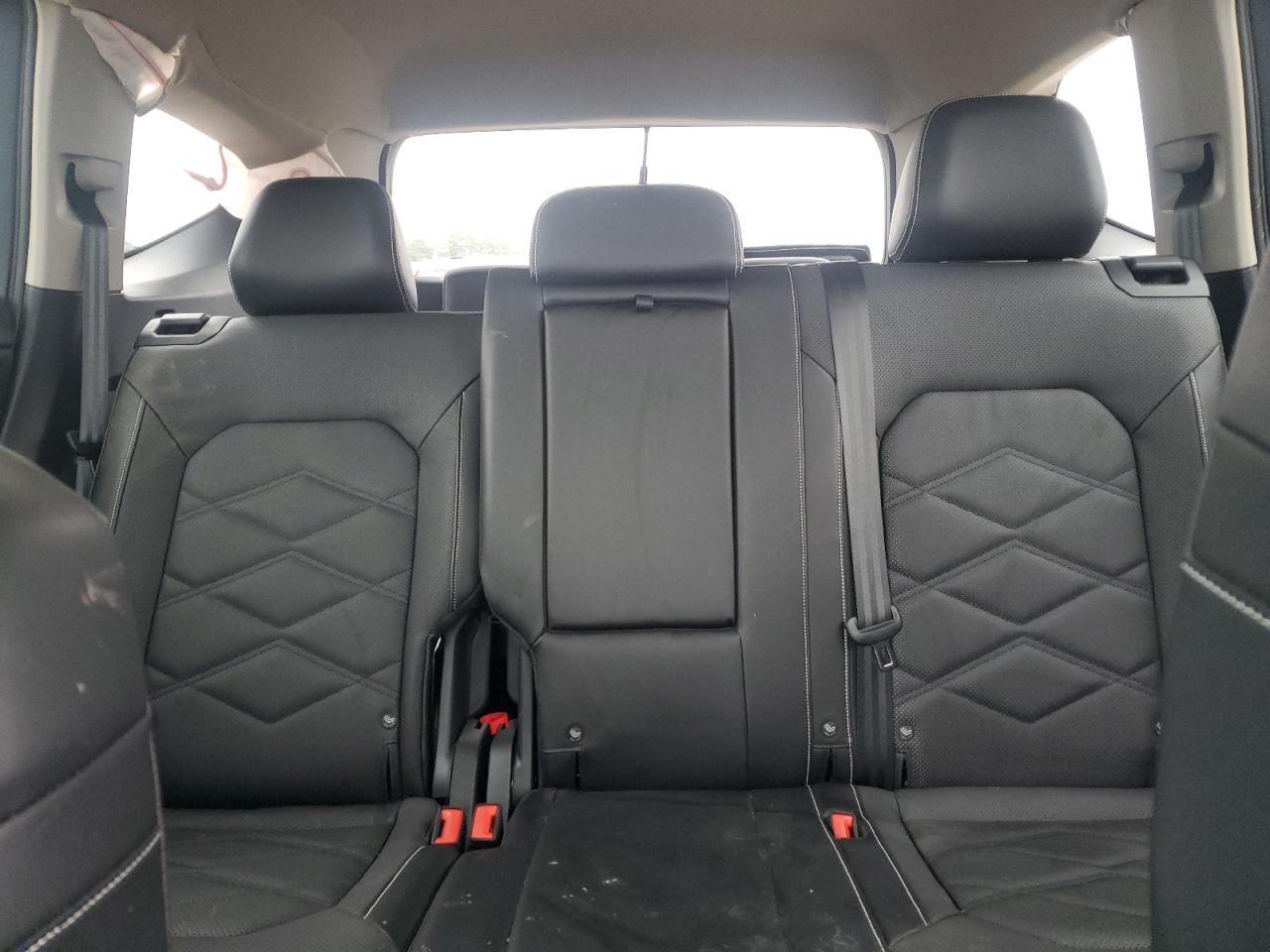 2024 VOLKSWAGEN ATLAS SE VIN:1V2JR2CAXRC558832