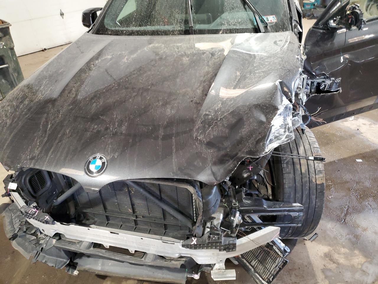 2022 BMW X4 M VIN:5YM23EC05N9J23246