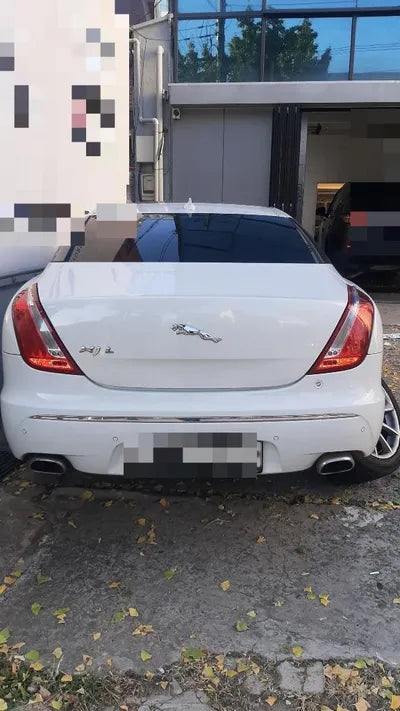 2014 Jaguar XJ VIN:
