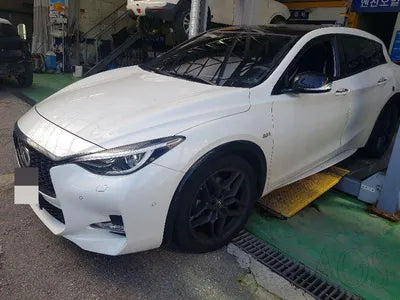 2017 Infiniti Q30 SJKCH53E2HA047897 VIN:SJKCH53E2HA047897