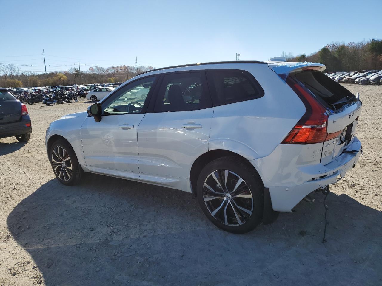 2024 VOLVO XC60 PLUS VIN:YV4L12RL1R1842594