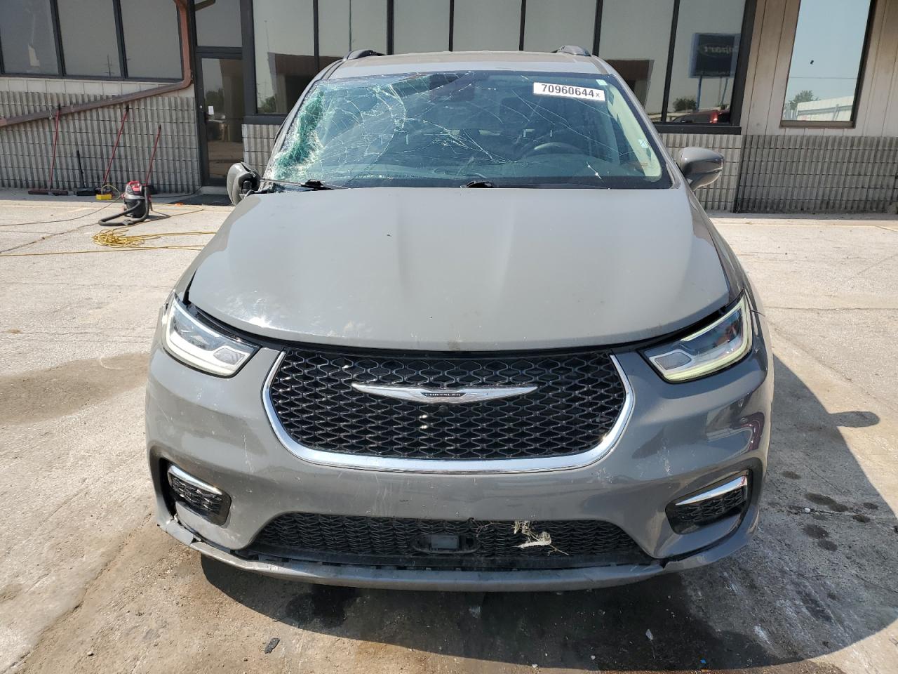 2022 CHRYSLER PACIFICA TOURING L VIN:2C4RC1BG5NR128410