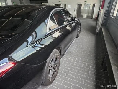 2022 Mercedes-Benz S 400 VIN: