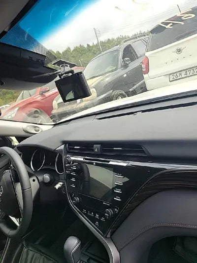 2020 Toyota Camry VIN: