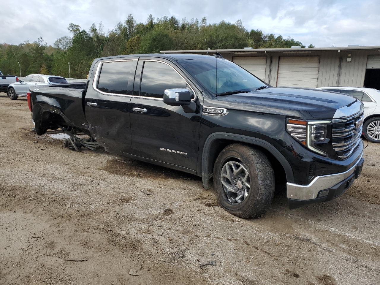 2022 GMC SIERRA K1500 SLT VIN:1GTUUDED0NZ623274