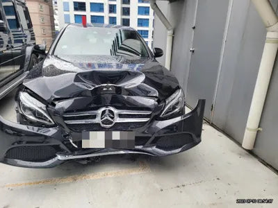 2016 Mercedes-Benz C 200 VIN: