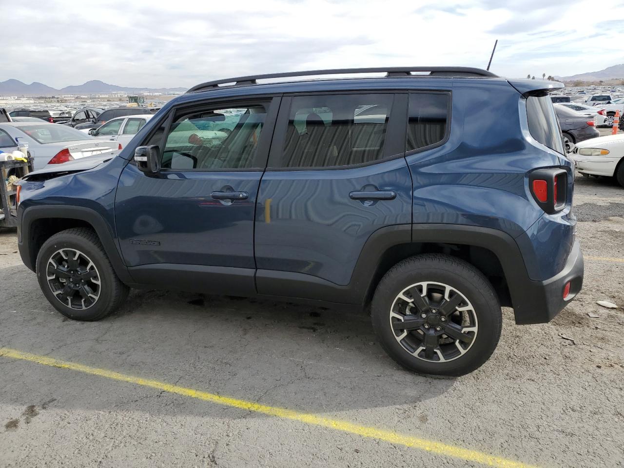 2023 JEEP RENEGADE LATITUDE VIN:ZACNJDB16PPP41240
