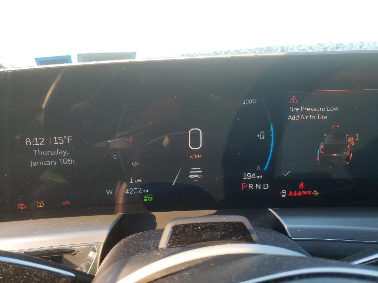 2024 CADILLAC LYRIQ LUXURY VIN:1GYKPRRL0RZ105680